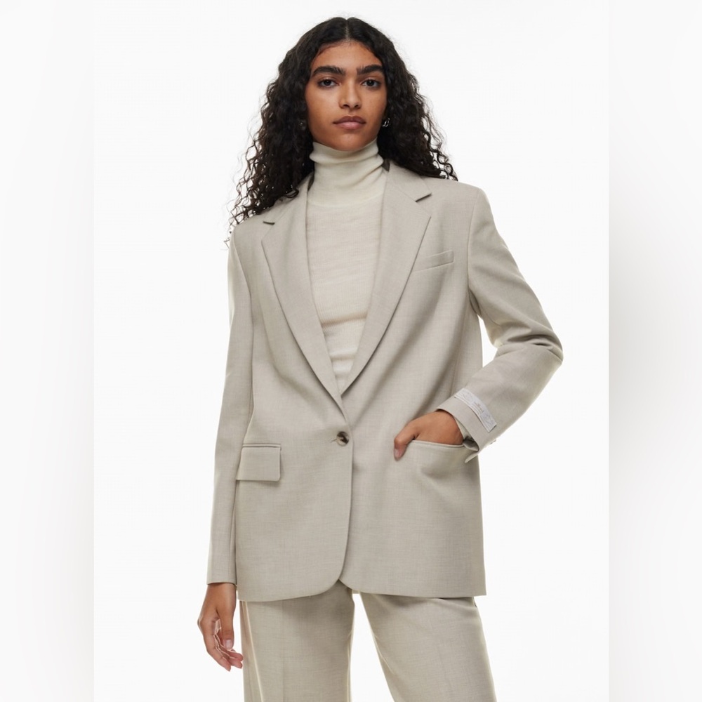 Aritzia Wilfred Generation Blazer - (Re)ssential in Heather Ashen